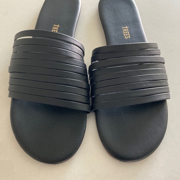 TKEES Austyn Slip On Flat Leather Sandal Black Size 11 - Picture 2 of 6